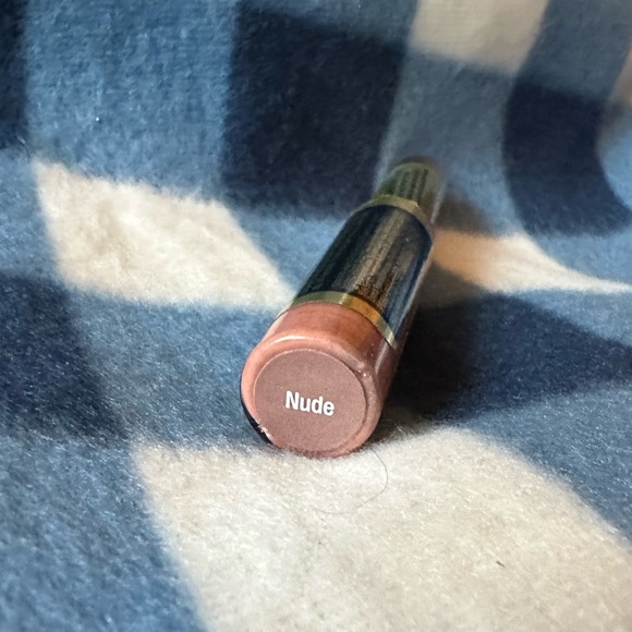 LipSense by SeneGence- Nude - Picture 2 of 2